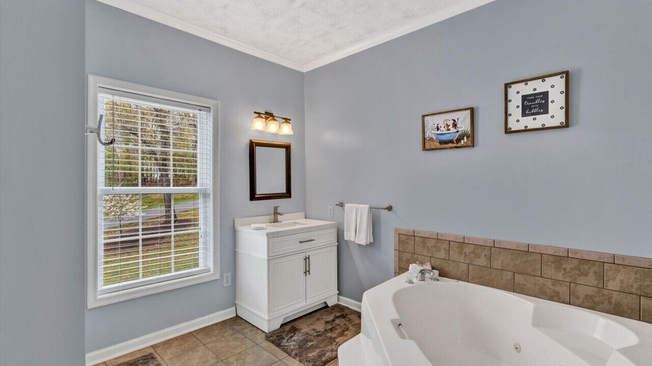 Photo of Bathroom in High Point