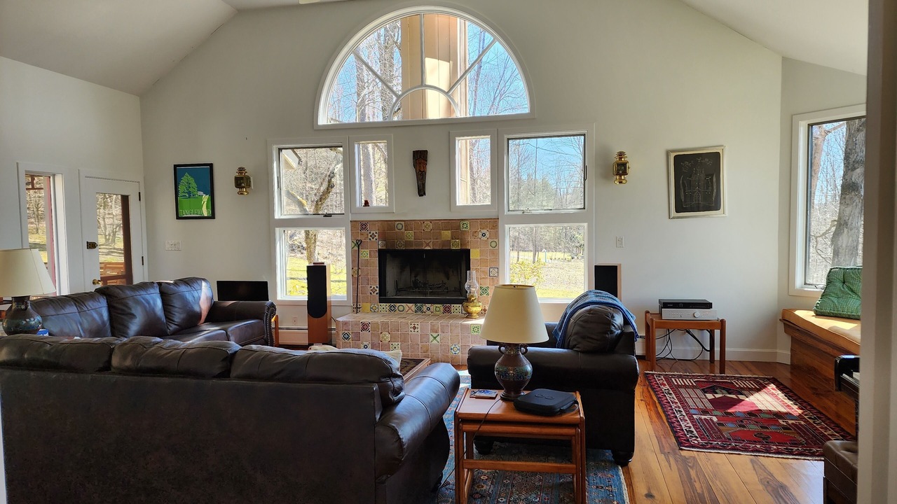 Photo of Livingroom in Richmond