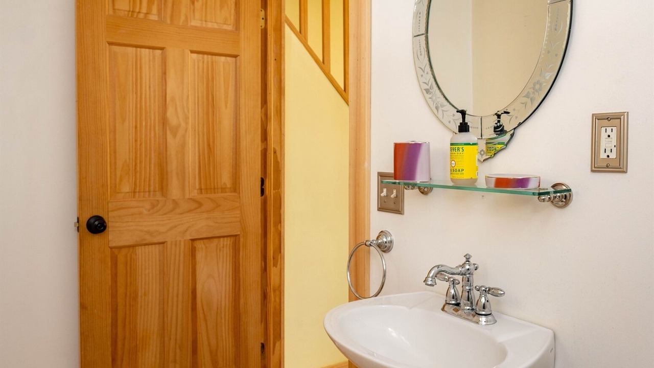 Photo of Bathroom in Naples