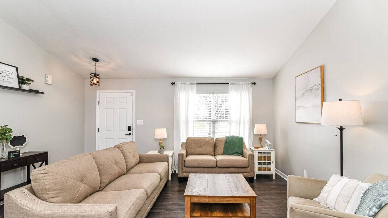 Photo of Livingroom in Noblesville