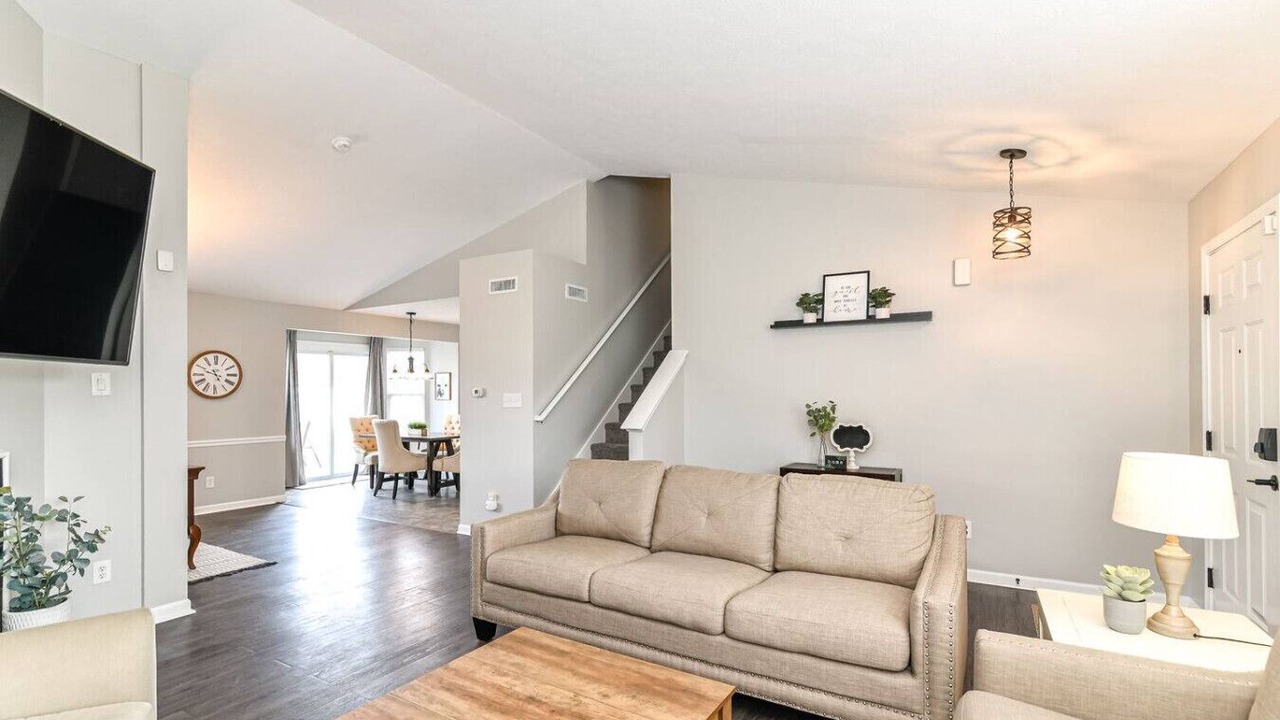 Photo of Livingroom in Noblesville