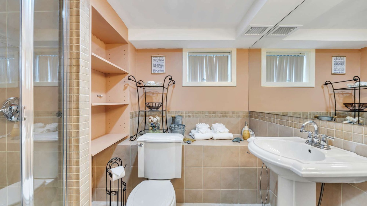 Photo of Bathroom in Napeague