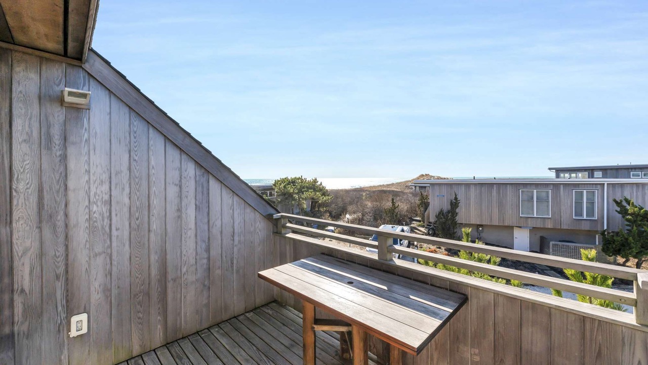 Photo of Patio Balcony in Napeague