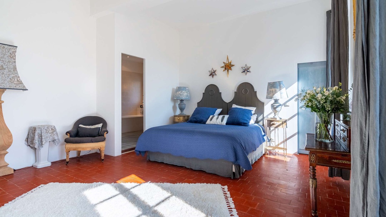 Photo of Bedroom in Goult