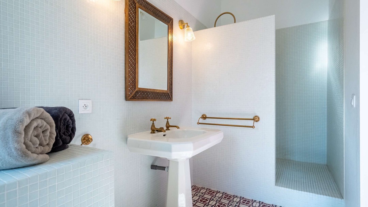 Photo of Bathroom in Goult