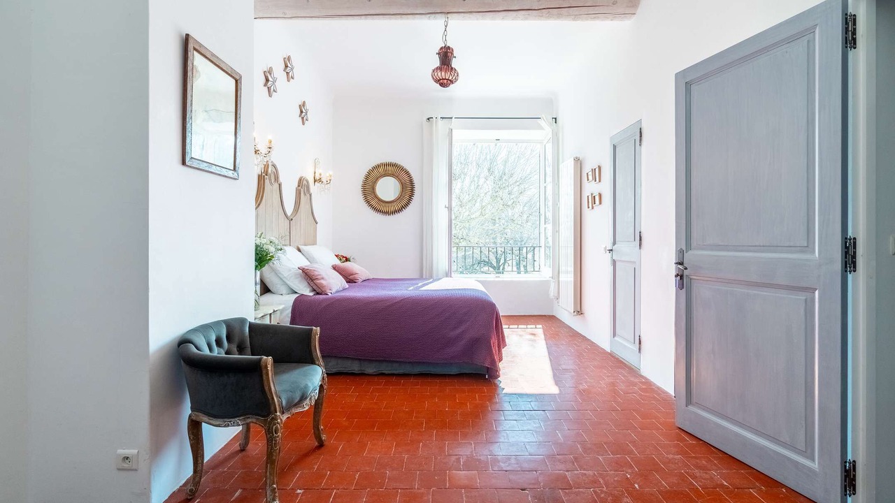 Photo of Bedroom in Goult