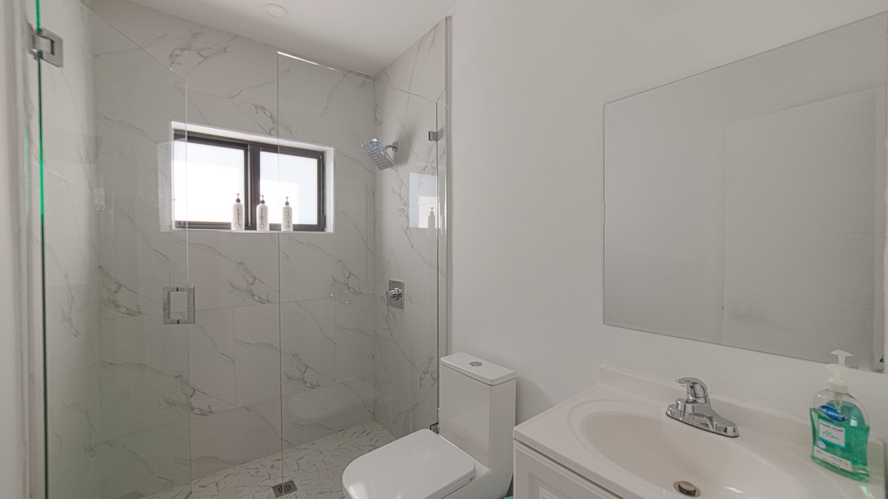 Photo of Bathroom in Coral Terrace