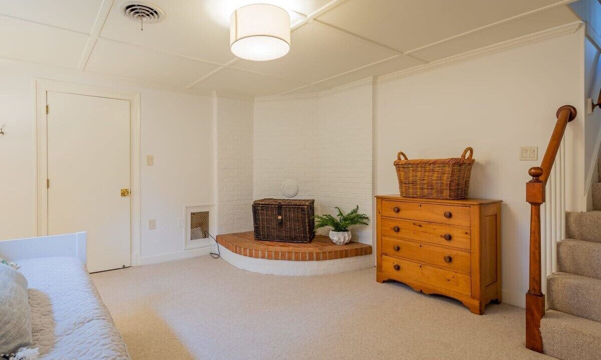 Photo of Bedroom in Weems