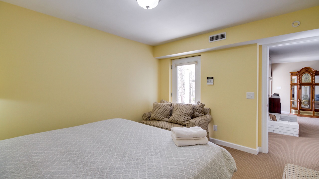 Photo of Bedroom in High Point