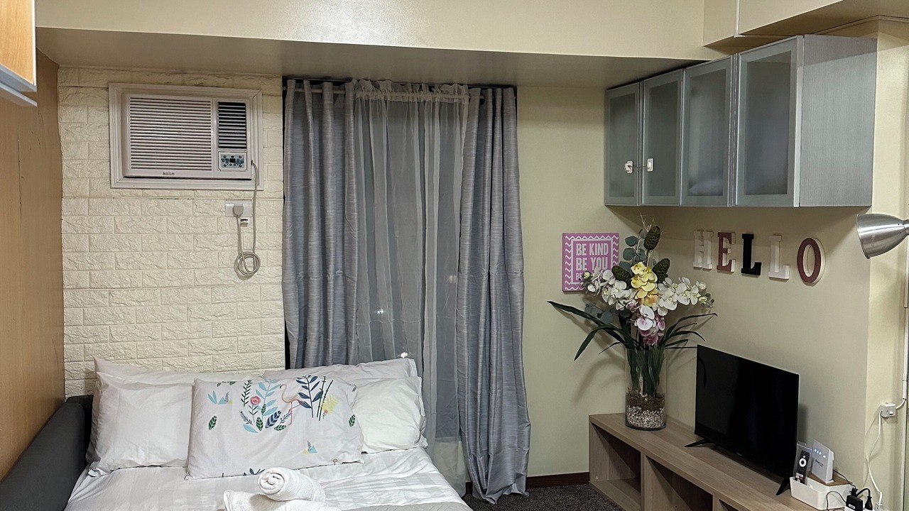 Photo of Bedroom in Silang Junction South