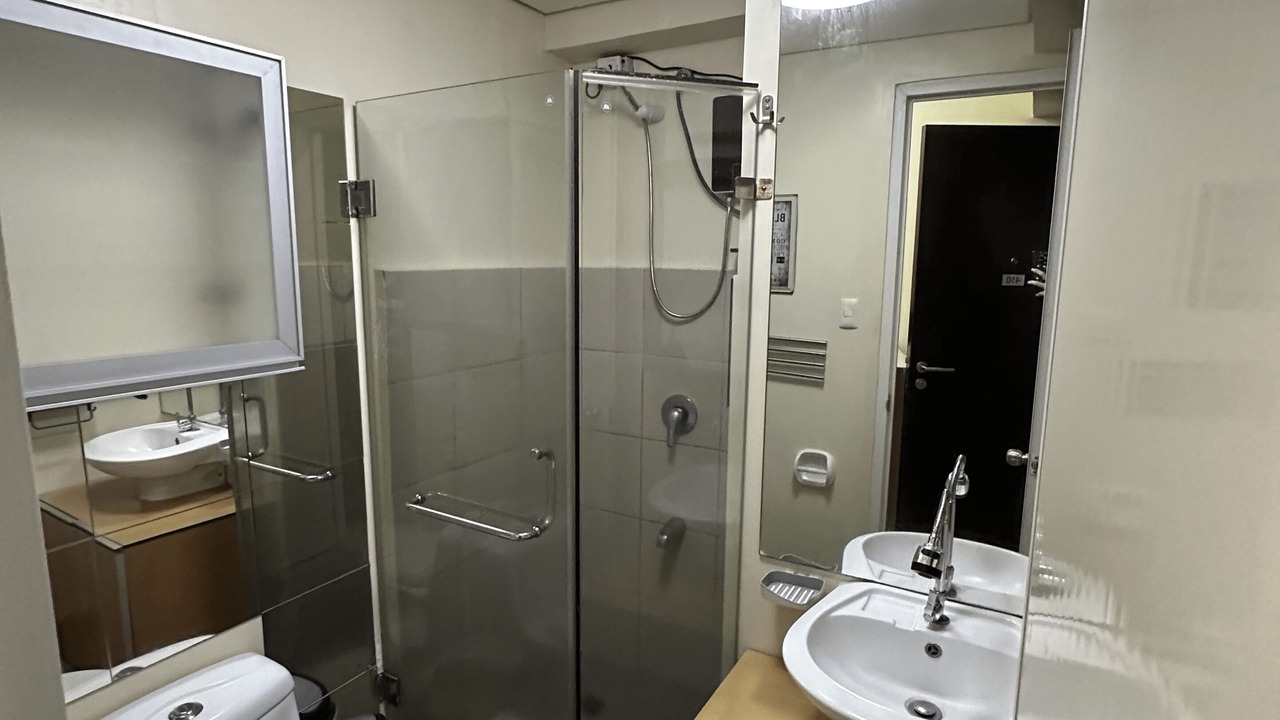 Photo of Bathroom in Silang Junction South