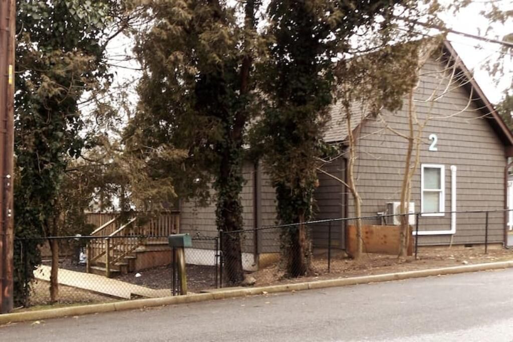 Photo of Others in Miller Place