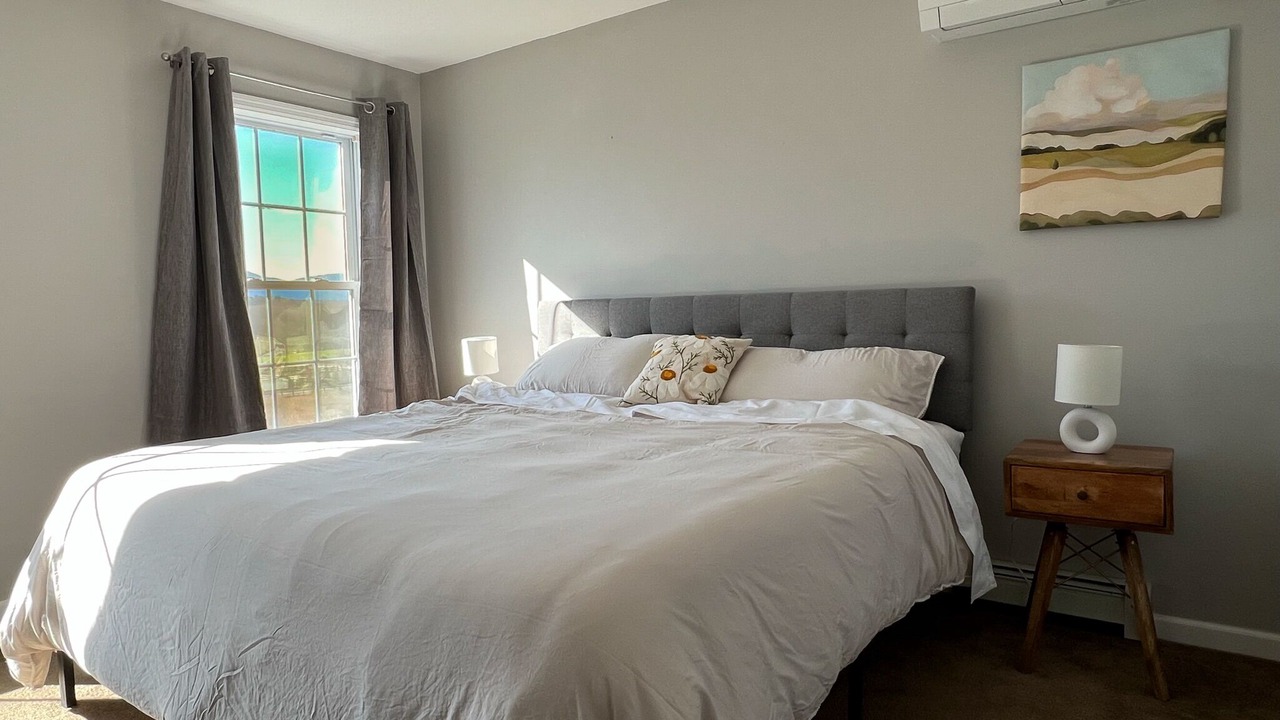 Photo of Bedroom in Saugerties