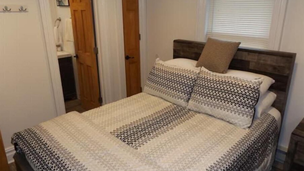 Photo of Bedroom in Miller Place