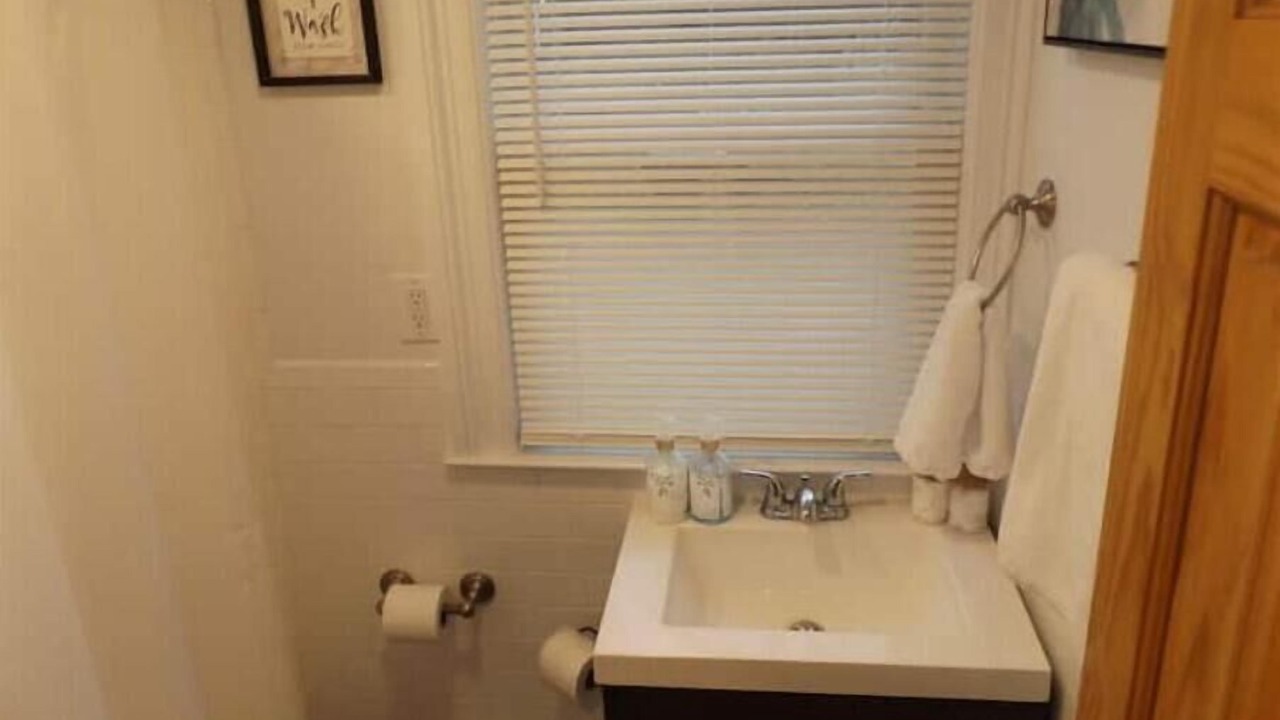 Photo of Bathroom in Miller Place