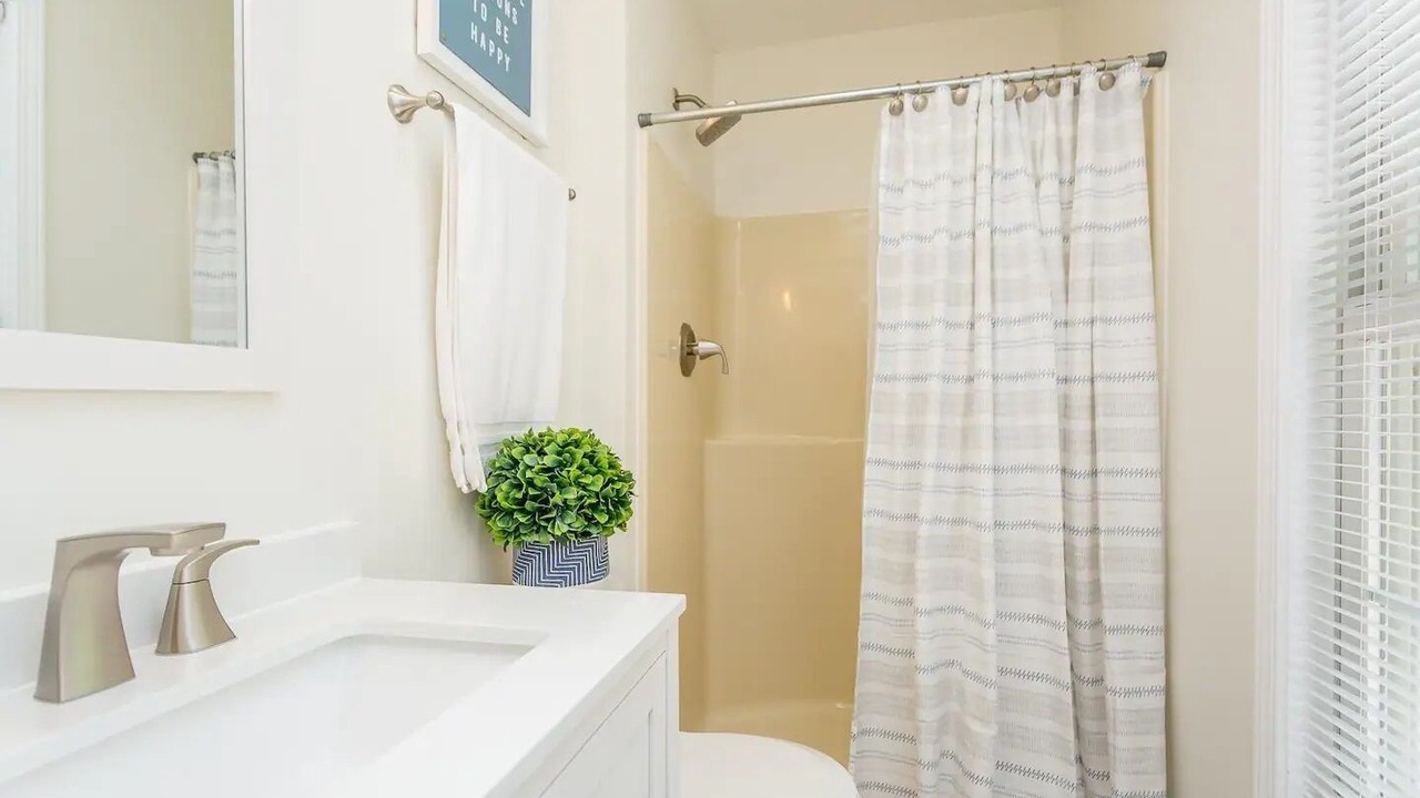Photo of Bathroom in Massanutten