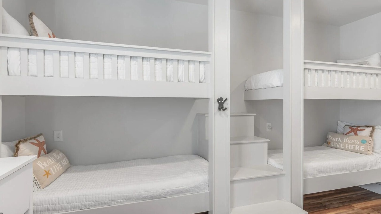 Photo of Bedroom in Treetop