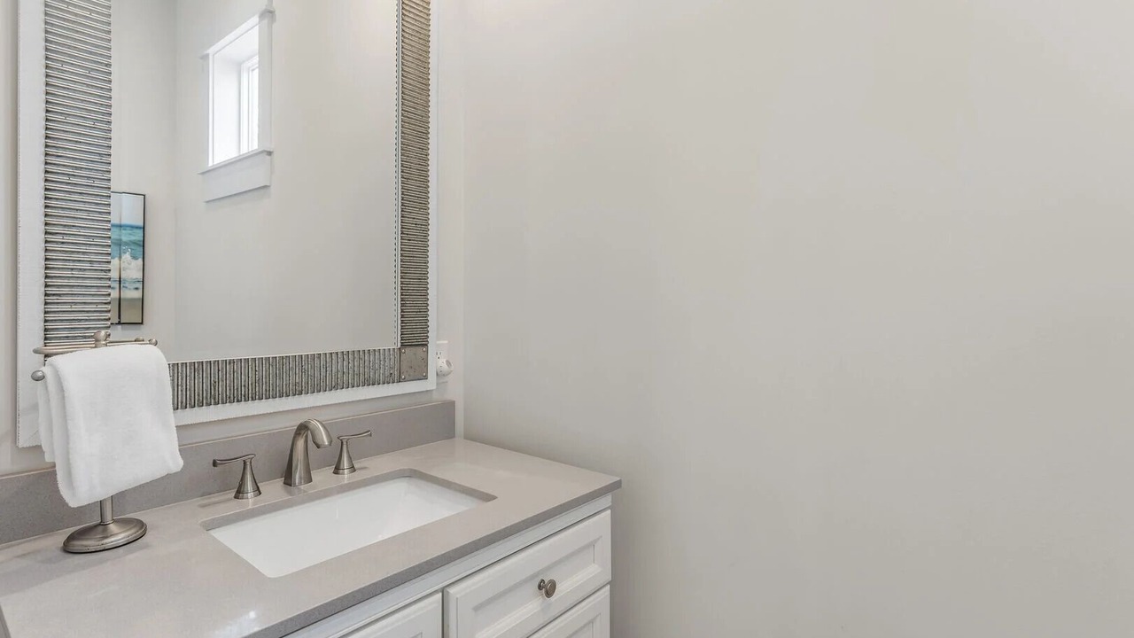 Photo of Bathroom in Treetop