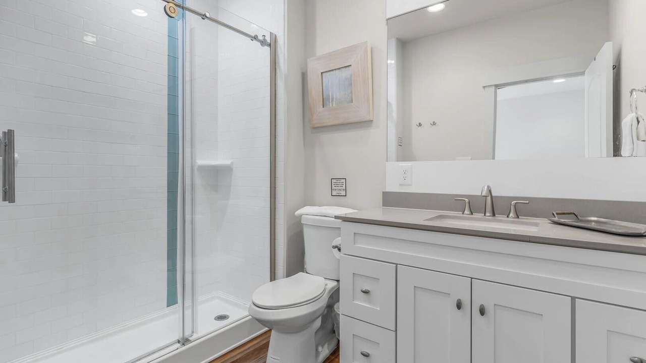 Photo of Bathroom in Treetop