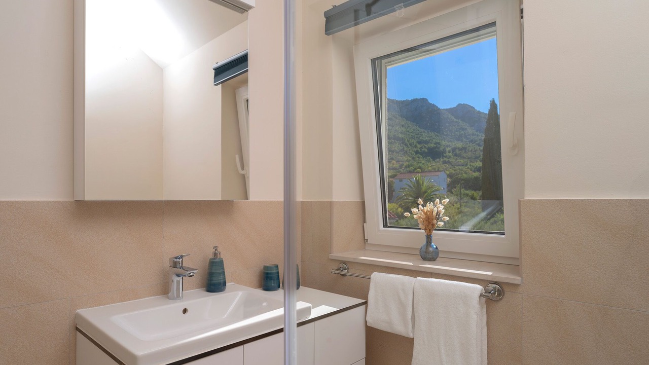 Photo of Bathroom in Pitve