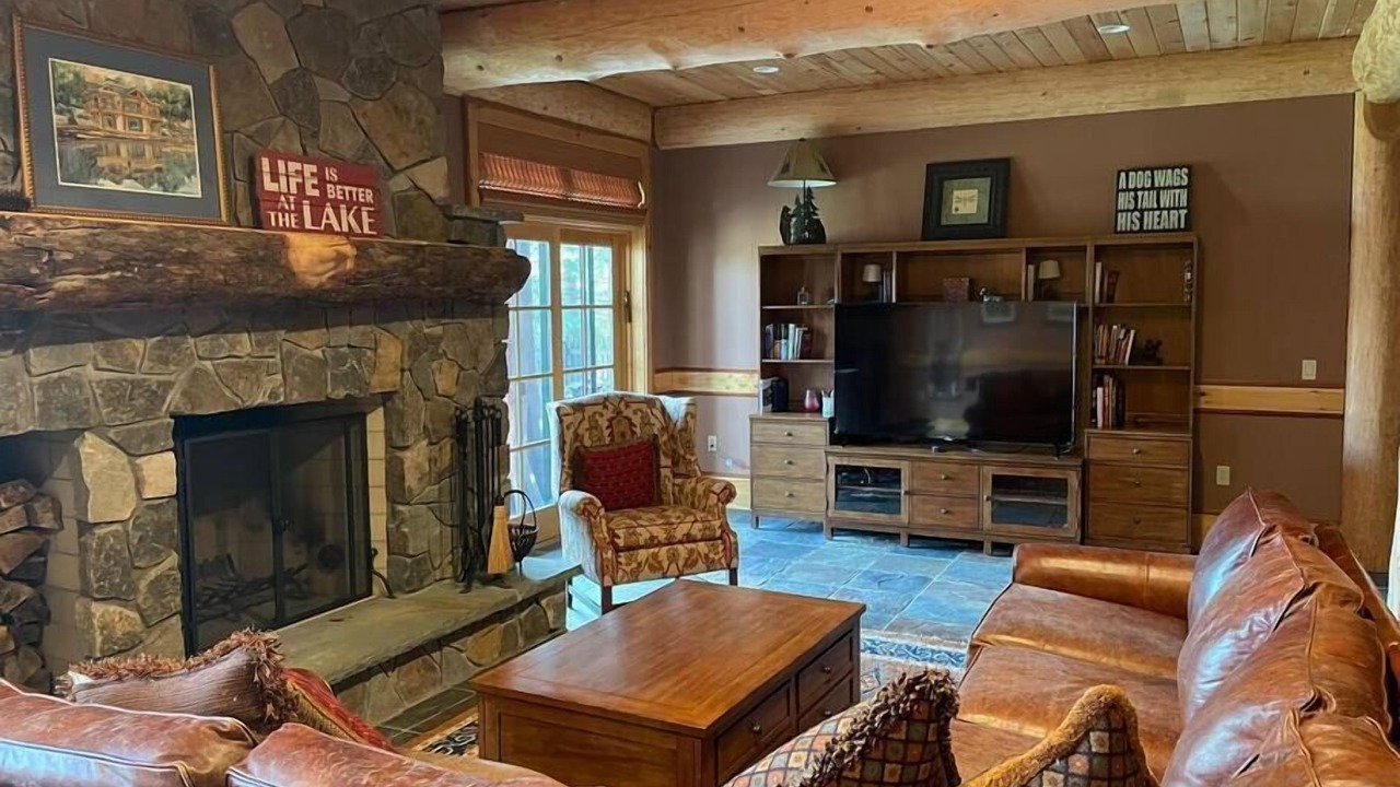 Photo of Livingroom in Cooperstown - Otsego Lake