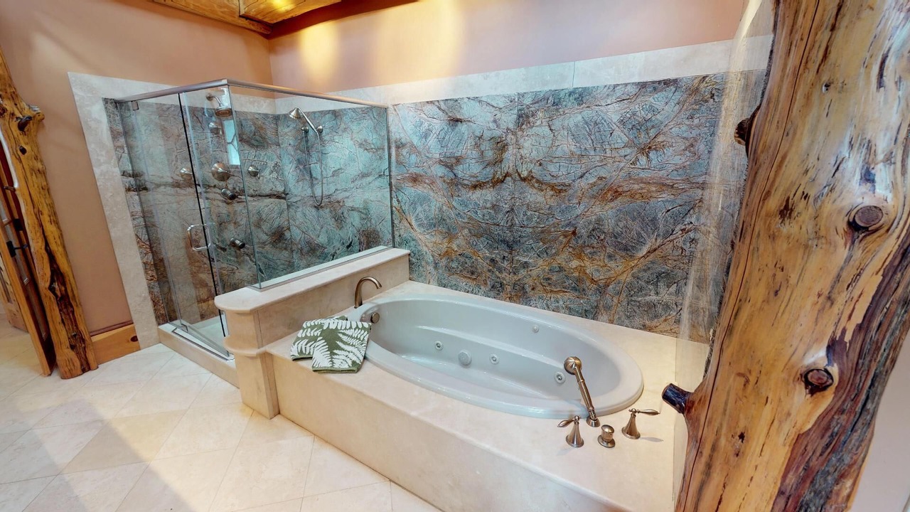 Photo of Bathroom in Cooperstown - Otsego Lake