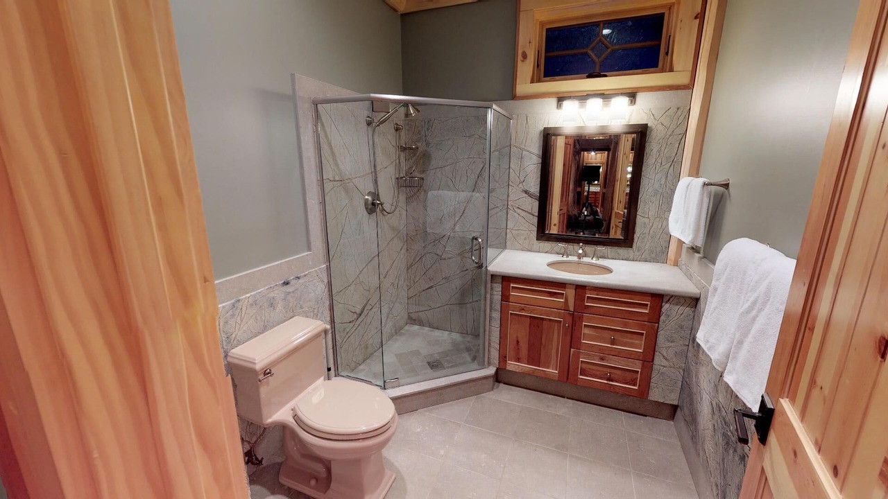 Photo of Bathroom in Cooperstown - Otsego Lake