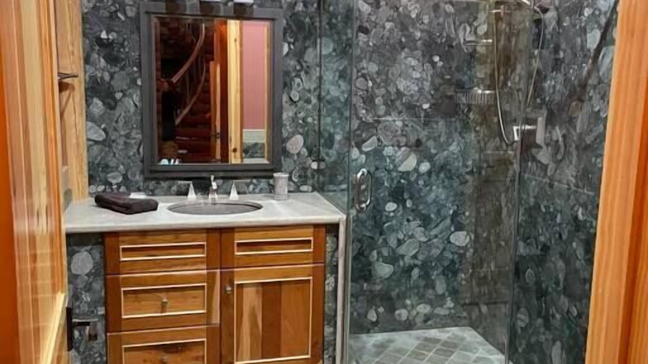 Photo of Bathroom in Cooperstown - Otsego Lake