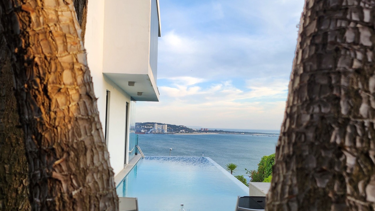 Photo of Outdoor in Linda-a-Velha