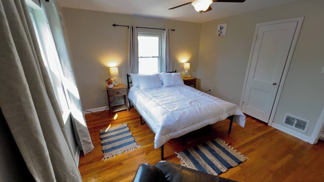Photo of Bedroom in Westwood