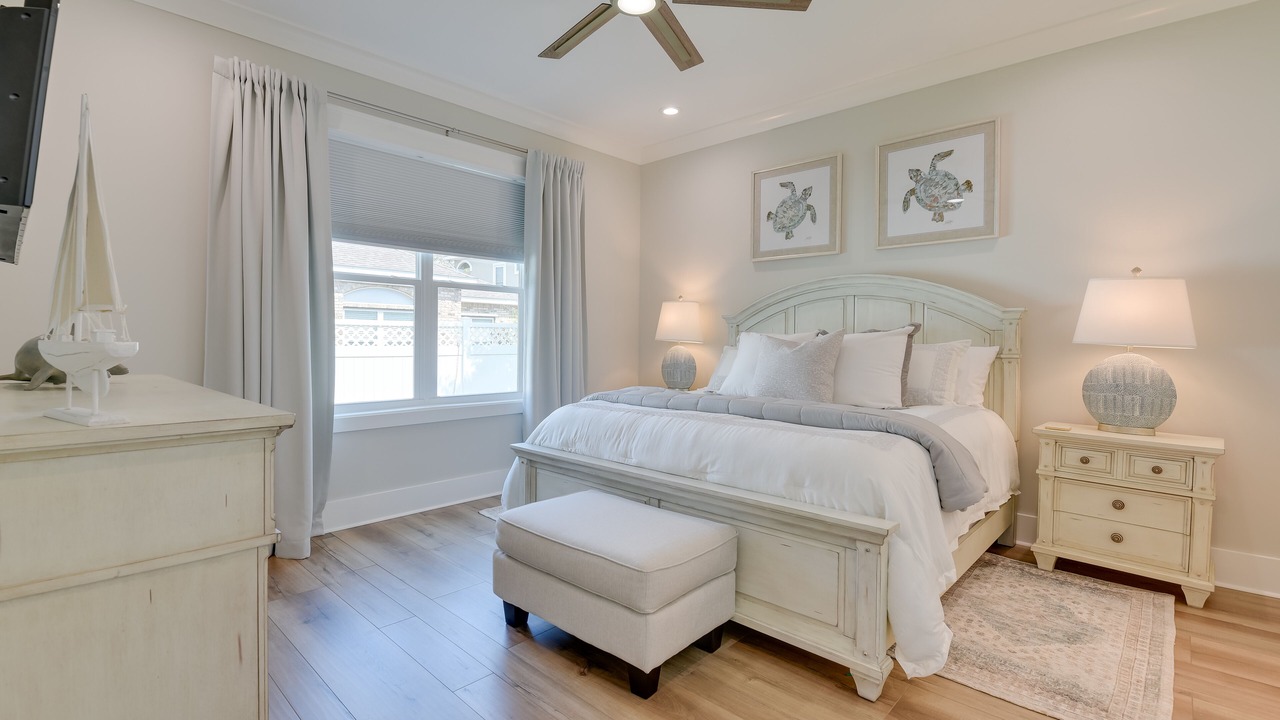 Photo of Bathroom in Avalon Beach Estates