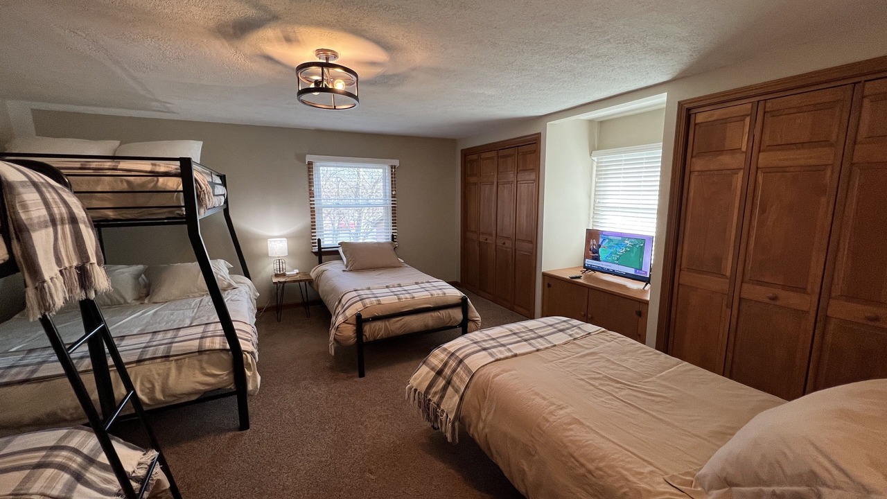 Photo of Bedroom in Noblesville