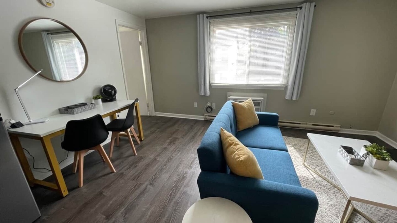 Photo of Livingroom in Syracuse