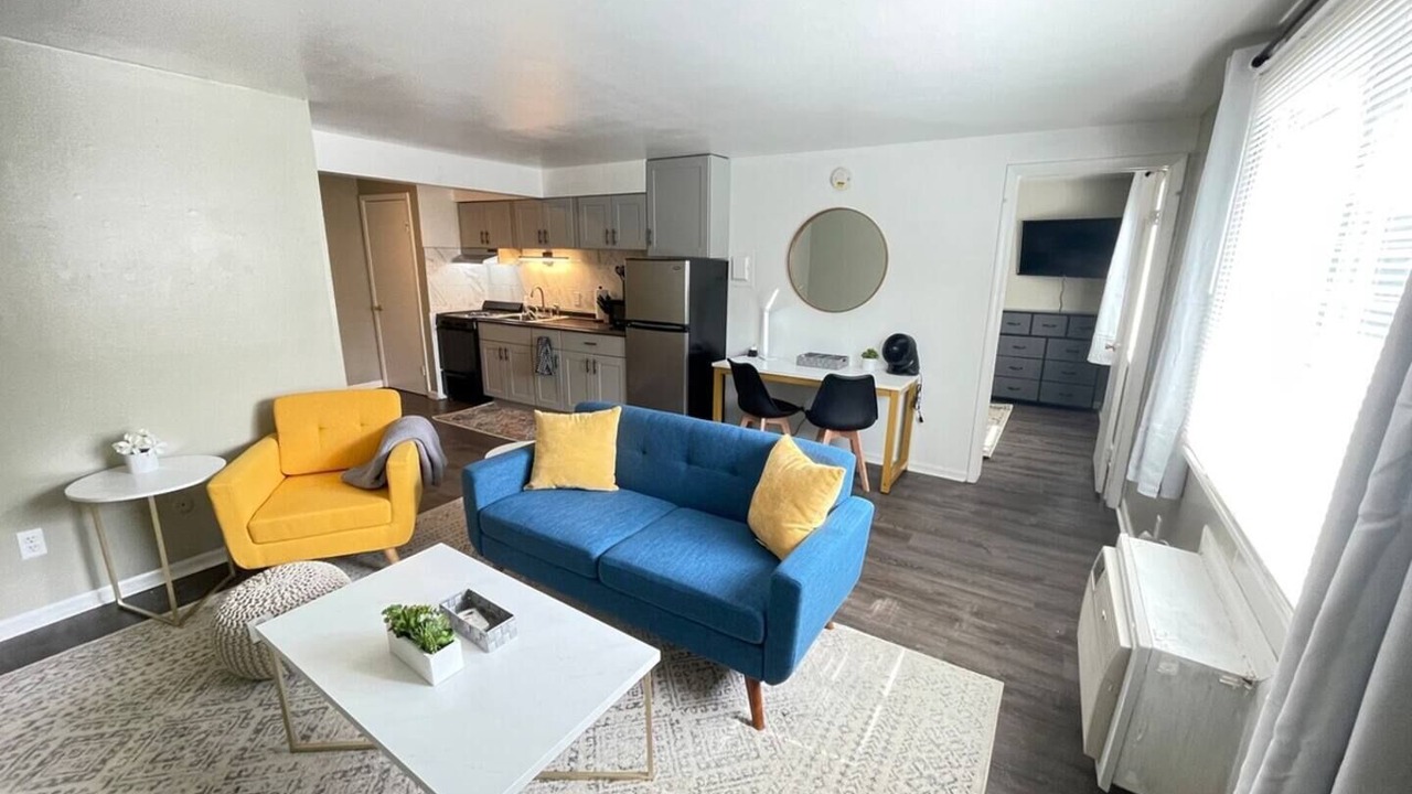 Photo of Livingroom in Syracuse