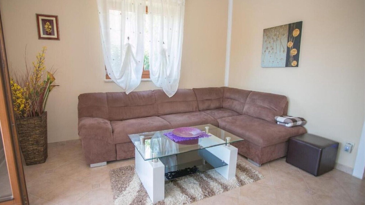 Photo of Livingroom in Buici