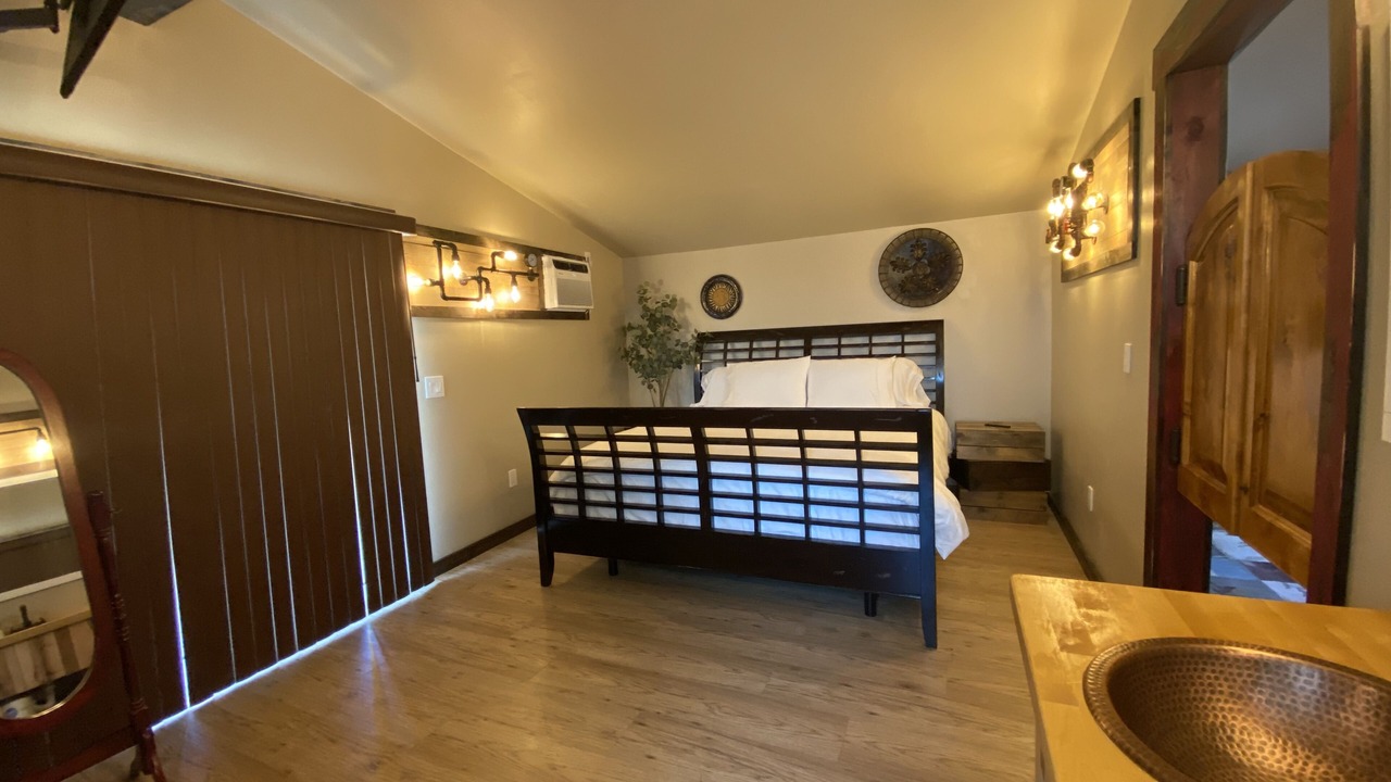 Photo of Bedroom in Royal Palms