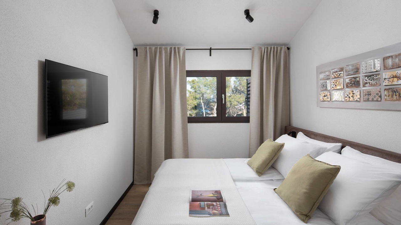 Photo of Bedroom in Sutivan