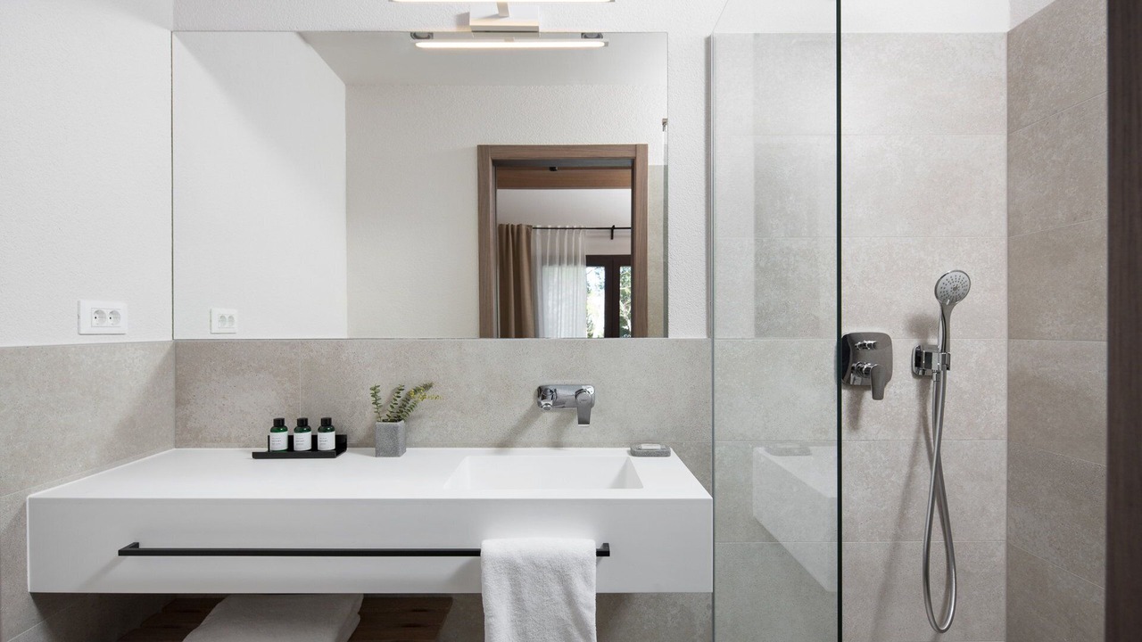 Photo of Bathroom in Sutivan