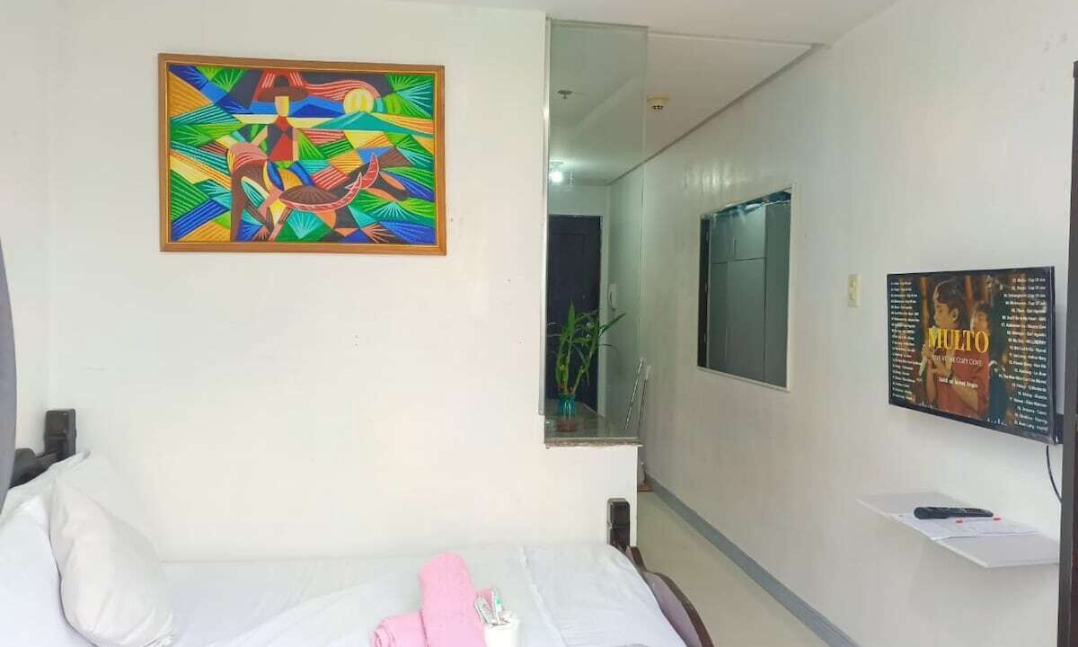 Photo of Bedroom in Ermita Night District