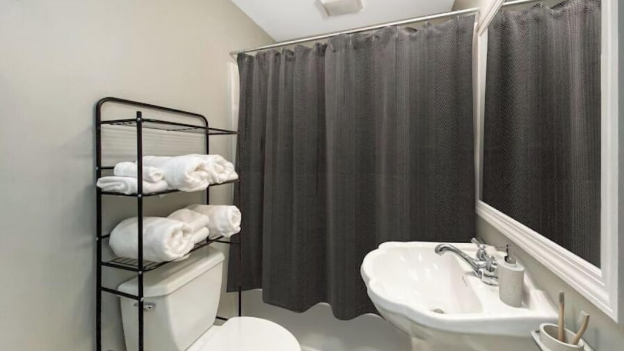 Photo of Bathroom in Kings Park
