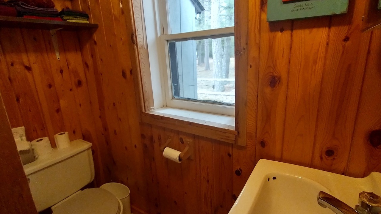 Photo of Bathroom in Manistique