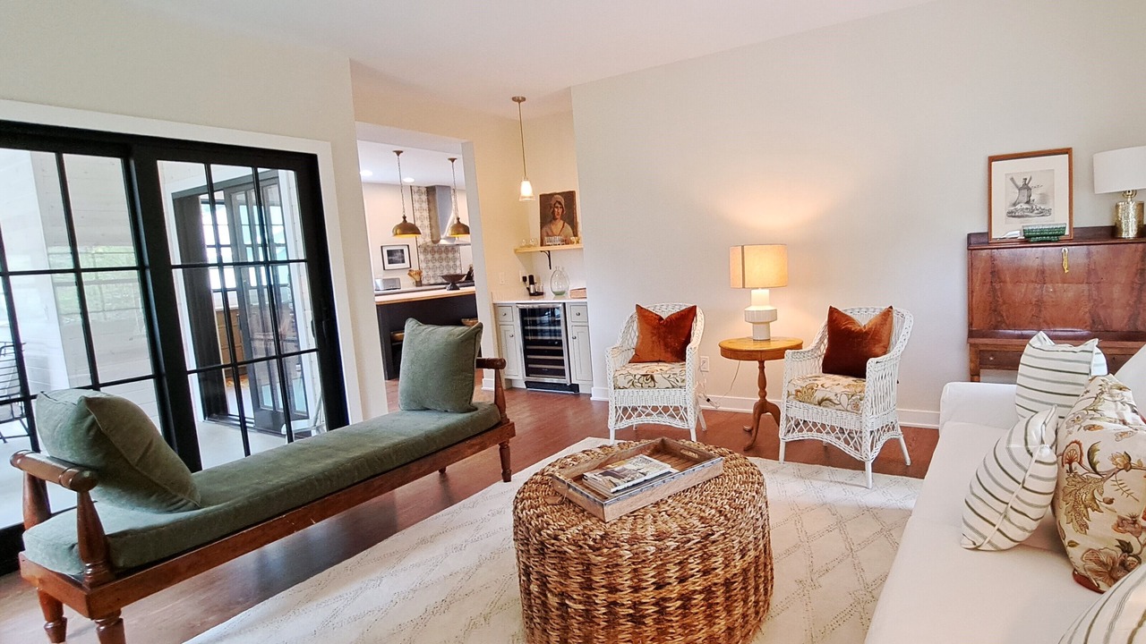 Photo of Livingroom in Lakeside