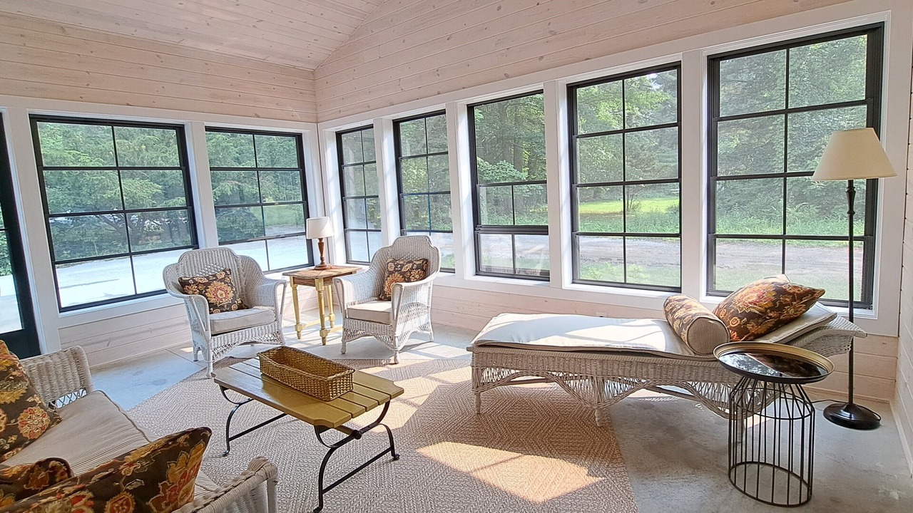 Photo of Livingroom in Lakeside