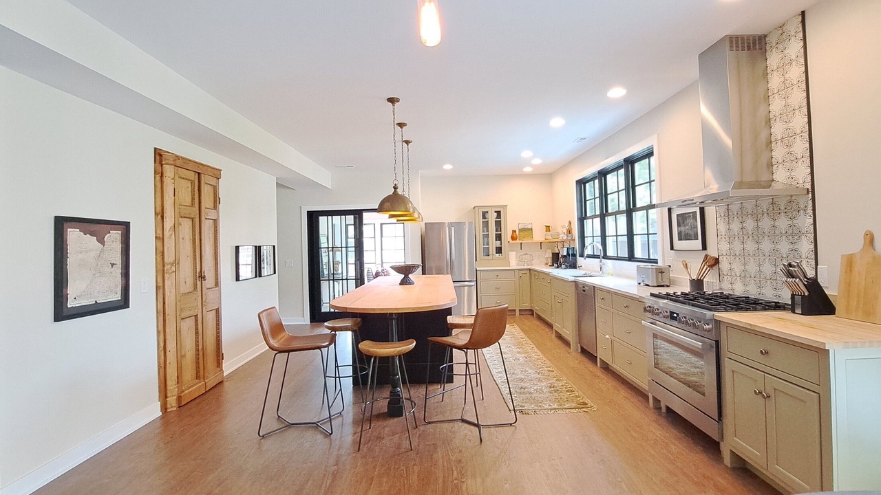 Photo of Kitchen in Lakeside