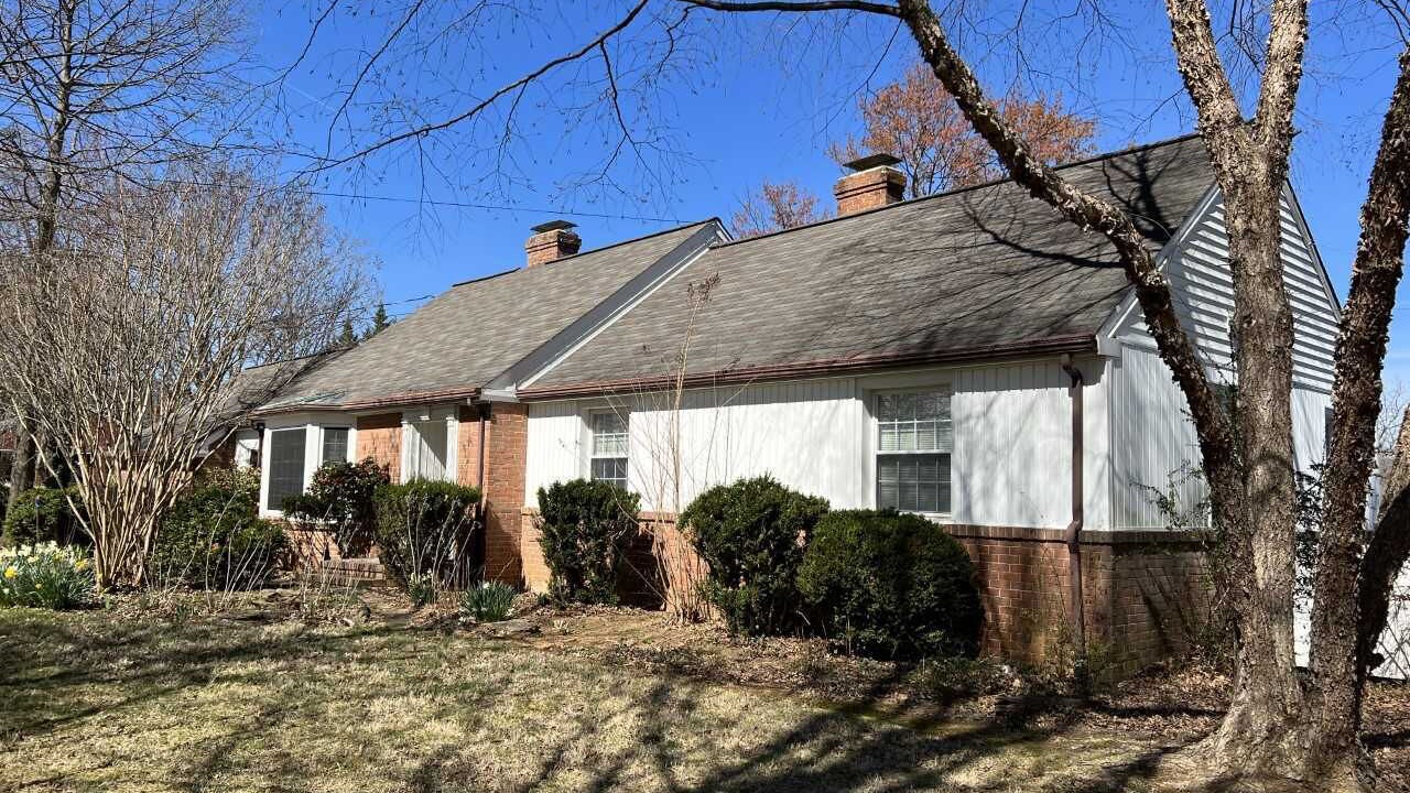 Photo of Outdoor in Hollins