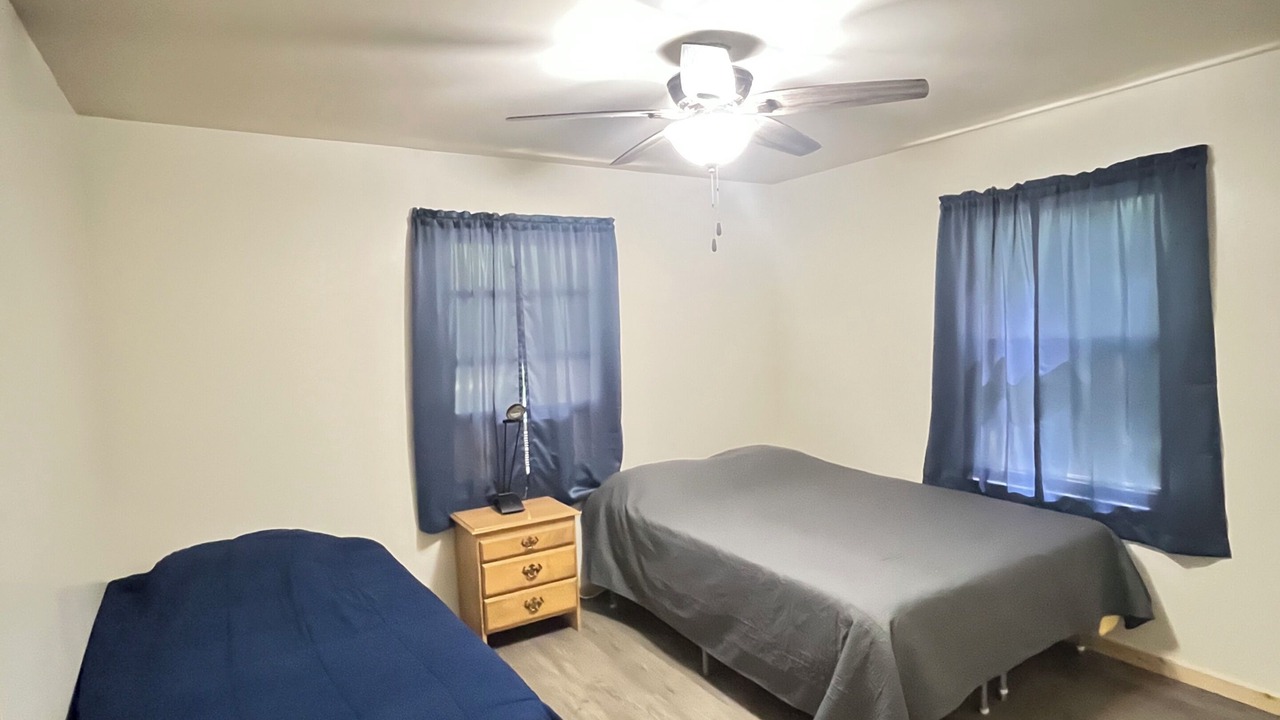 Photo of Bedroom in Lake