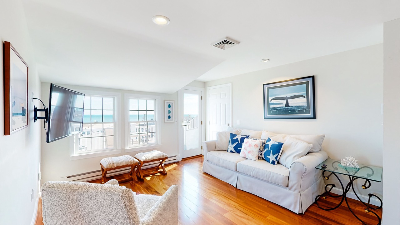 Photo of Livingroom in Harwich Port