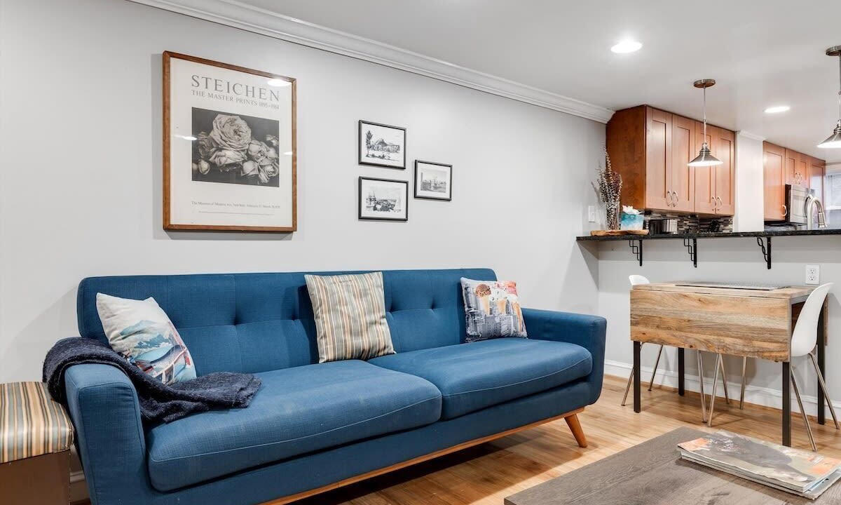 Photo of Livingroom in Eckington