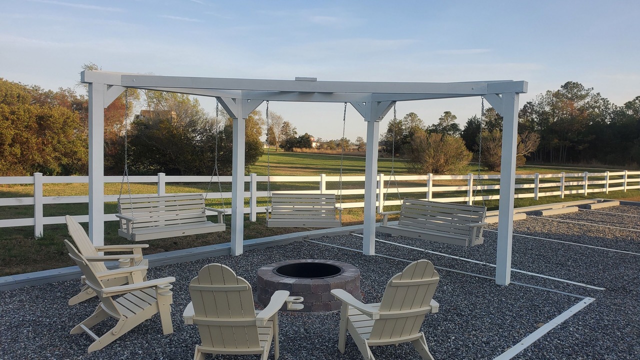 Photo of Outdoor in Grimstead