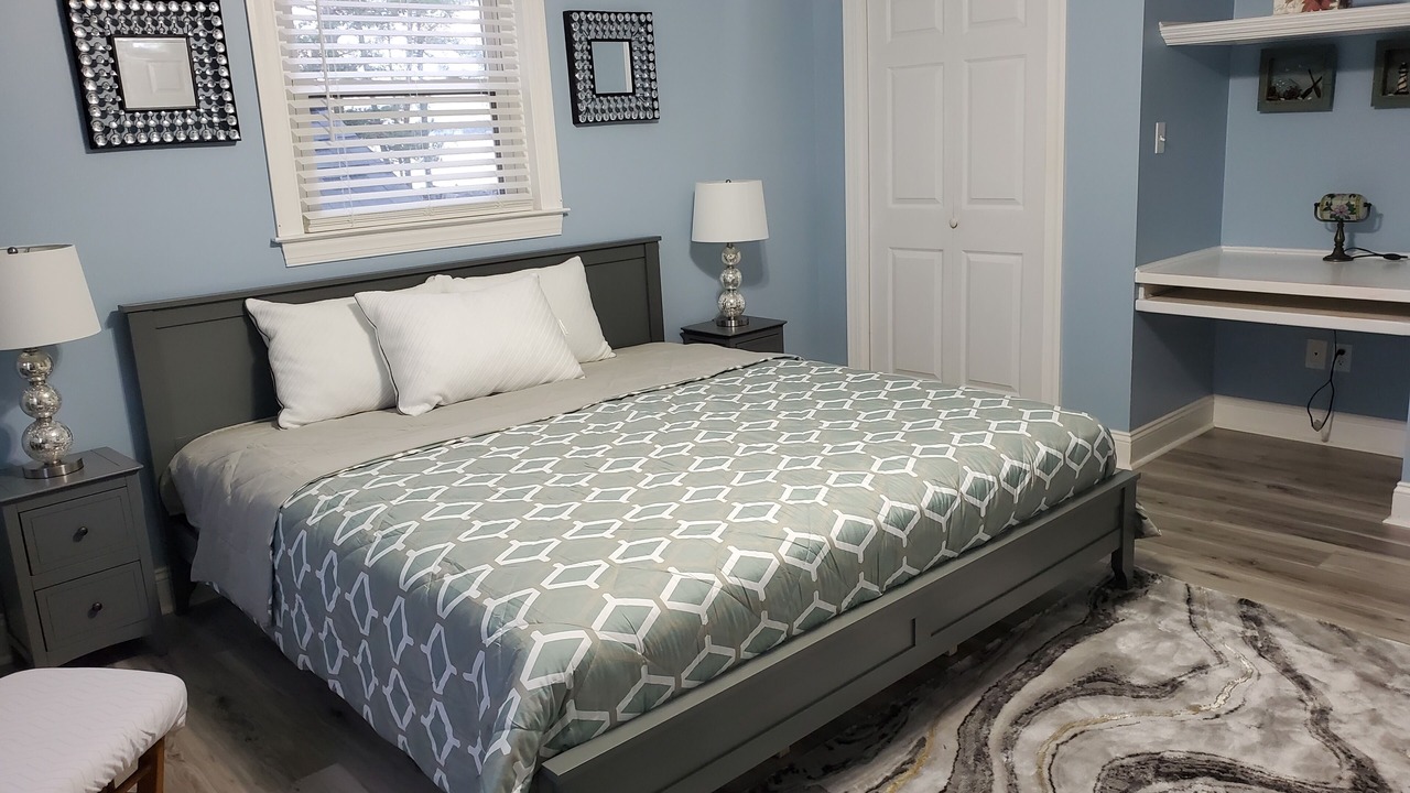 Photo of Bedroom in Grimstead